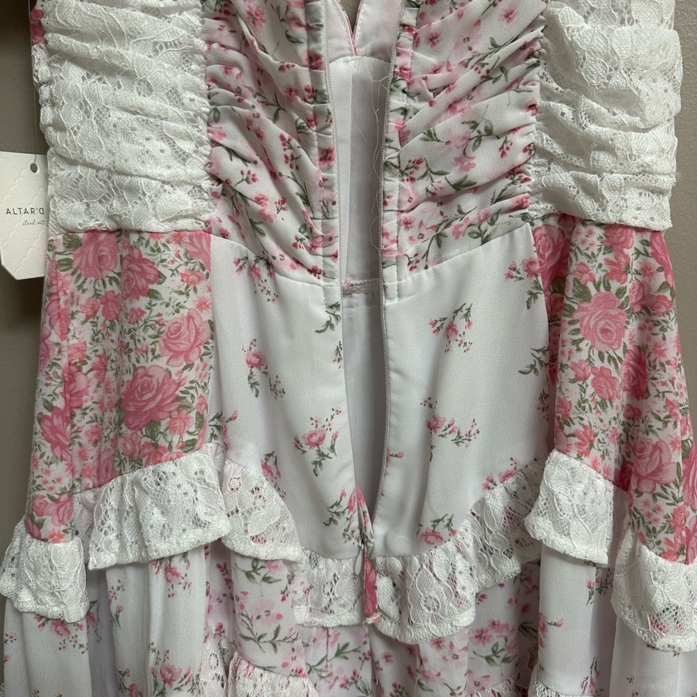 Altar’d State aderny dress - Picture 6 of 7